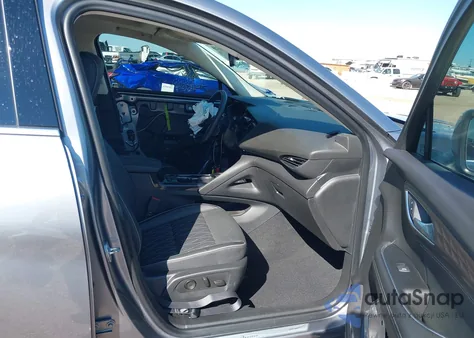 2021 Buick Envision Avenir z USA, uszkodzony, nr VIN LRBFZRR40MD164260